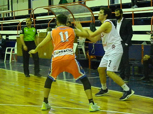 Regatas no pudo con el «Pincha» de La Plata