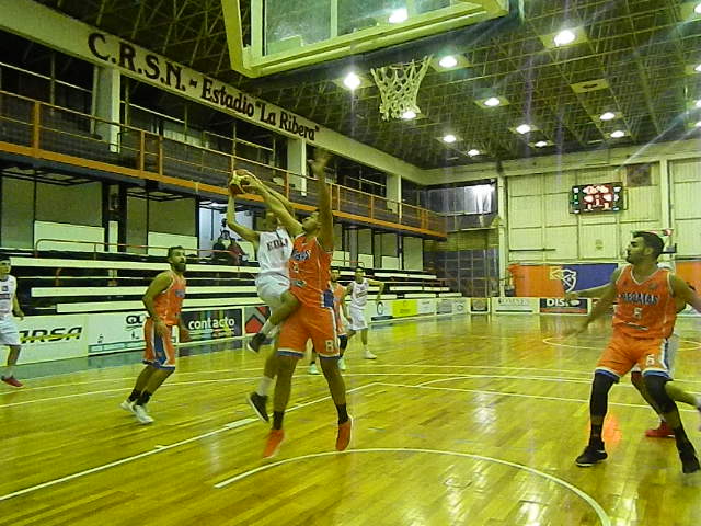 Regatas no pudo con el «Pincha» de La Plata