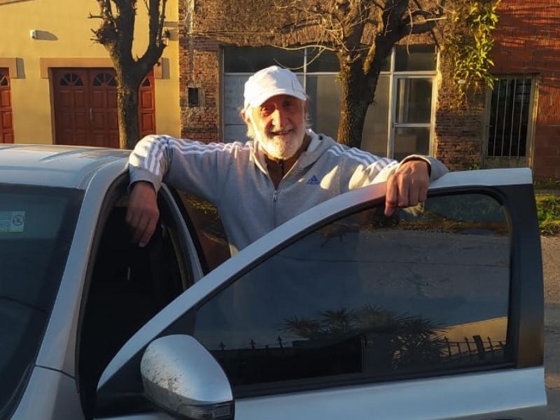 Héctor Storti manejó su auto hasta Salta para dirigir a Defensores