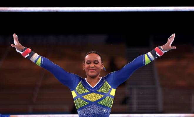 La brasileña Andrade gana la plata en all-around y Lee se lleva el oro