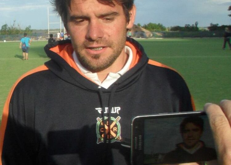 Regatas se queda sin entrenador en hockey
