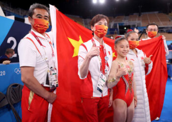 GUAN y TANG ganan oro y plata y Simone Biles regresa y se lleva el bronce
