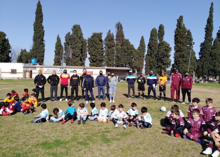 Arrancó el fútbol infantil
