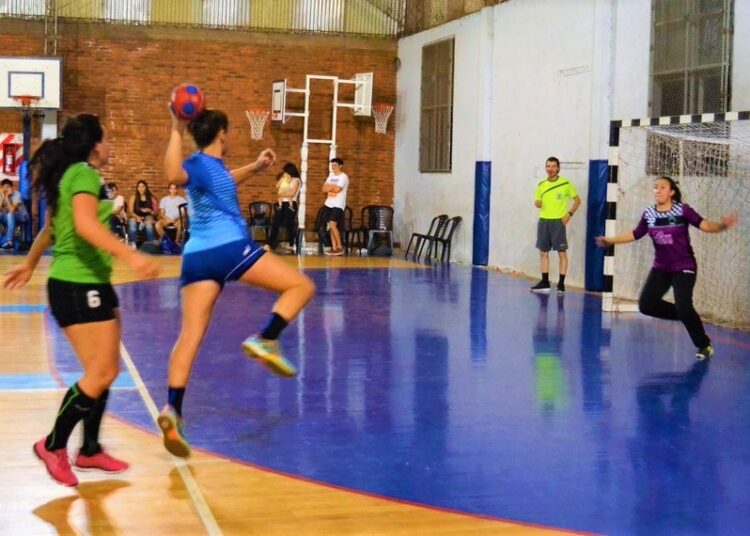 Handball: La cuarta fecha trae cruces en la zona alta