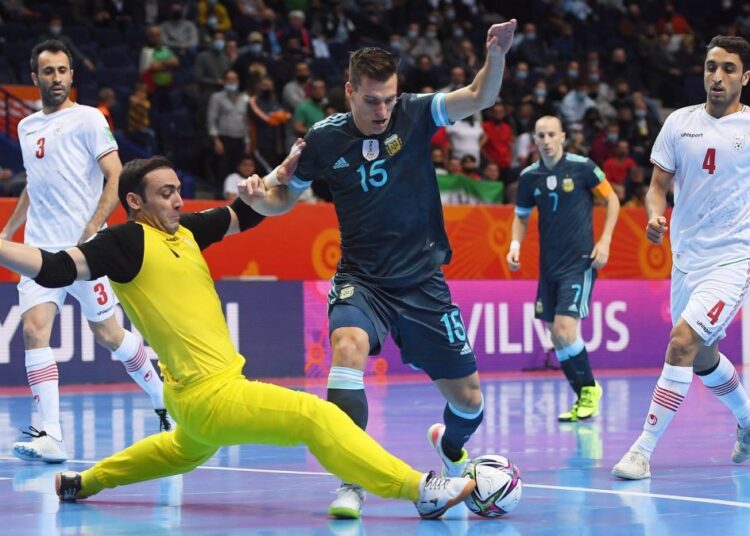 La Selección ganó y clasificó primera a octavos