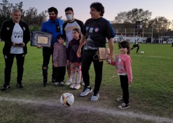 Se hizo esperar, pero Fabián Daniele pudo dar el puntapié al torneo que lleva su nombre