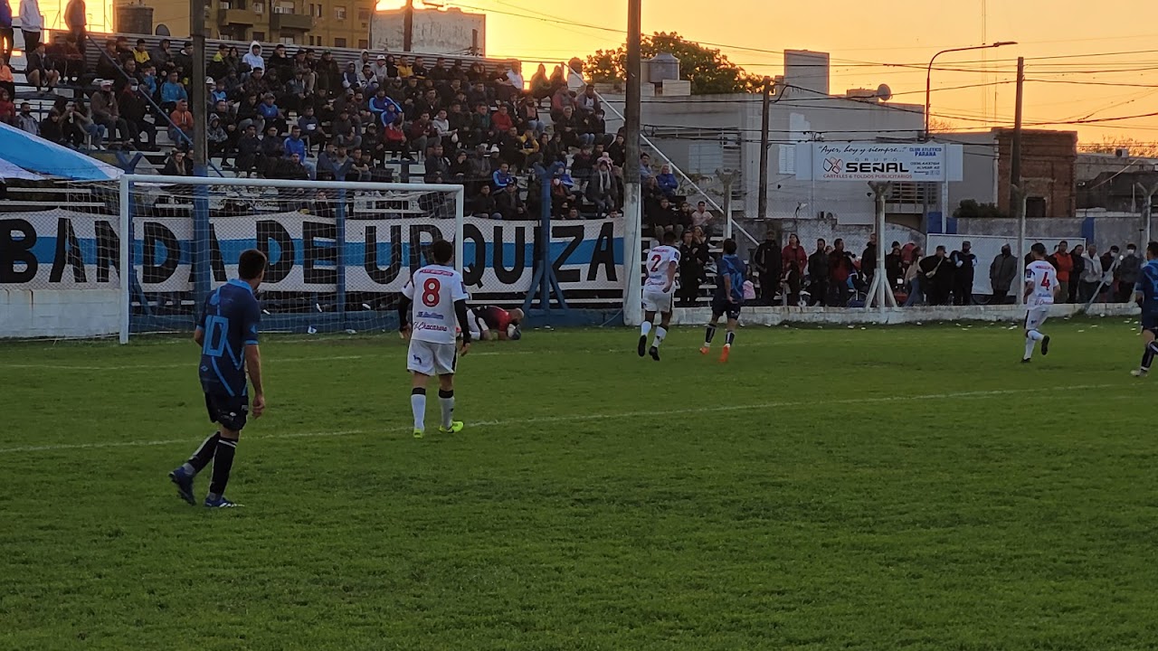Paraná se clasificó y sigue en carrera en el Torneo Bonaerense