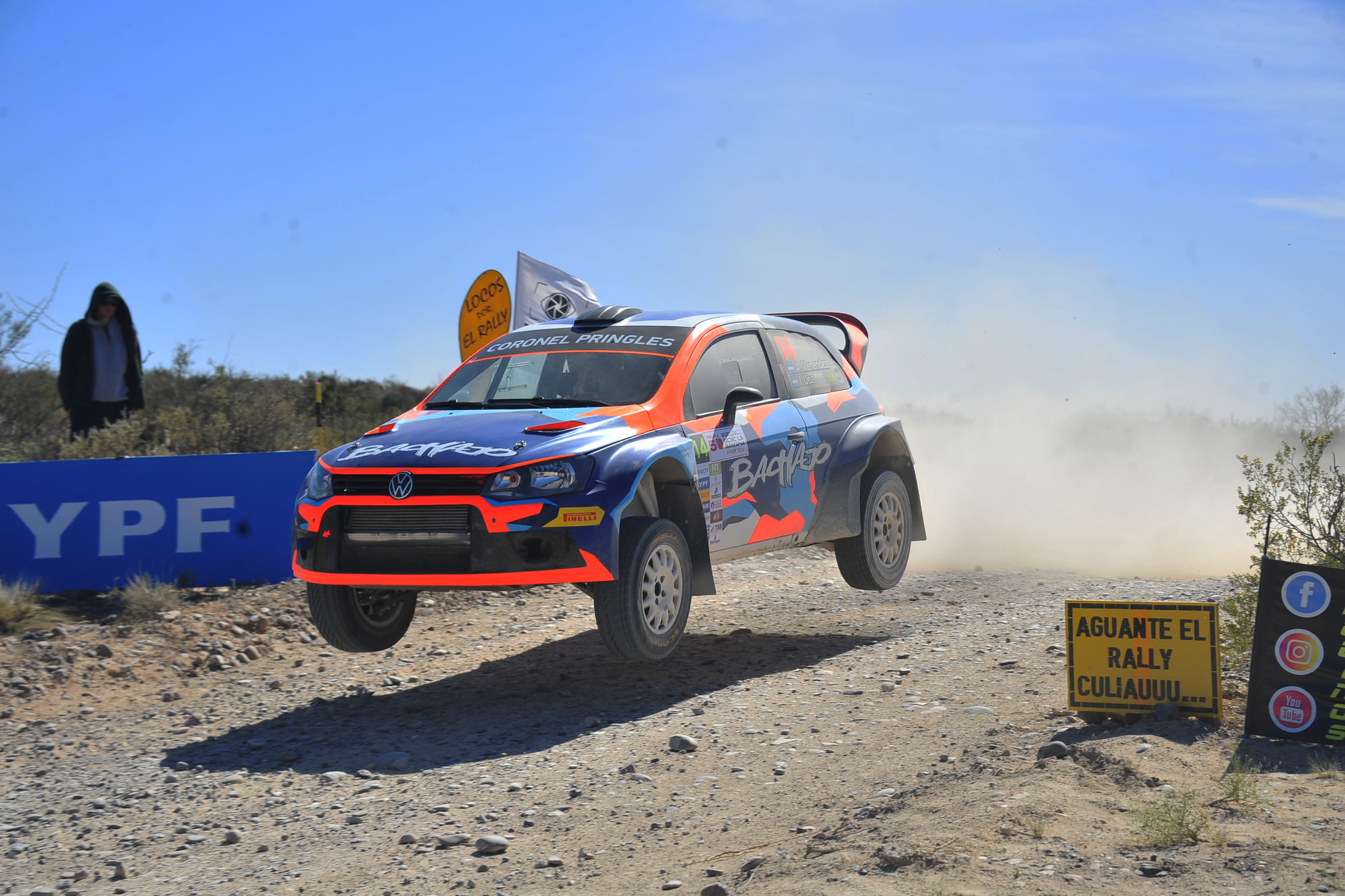 Sebastian Monserratt marcha tercero en el Rally de la Manzana