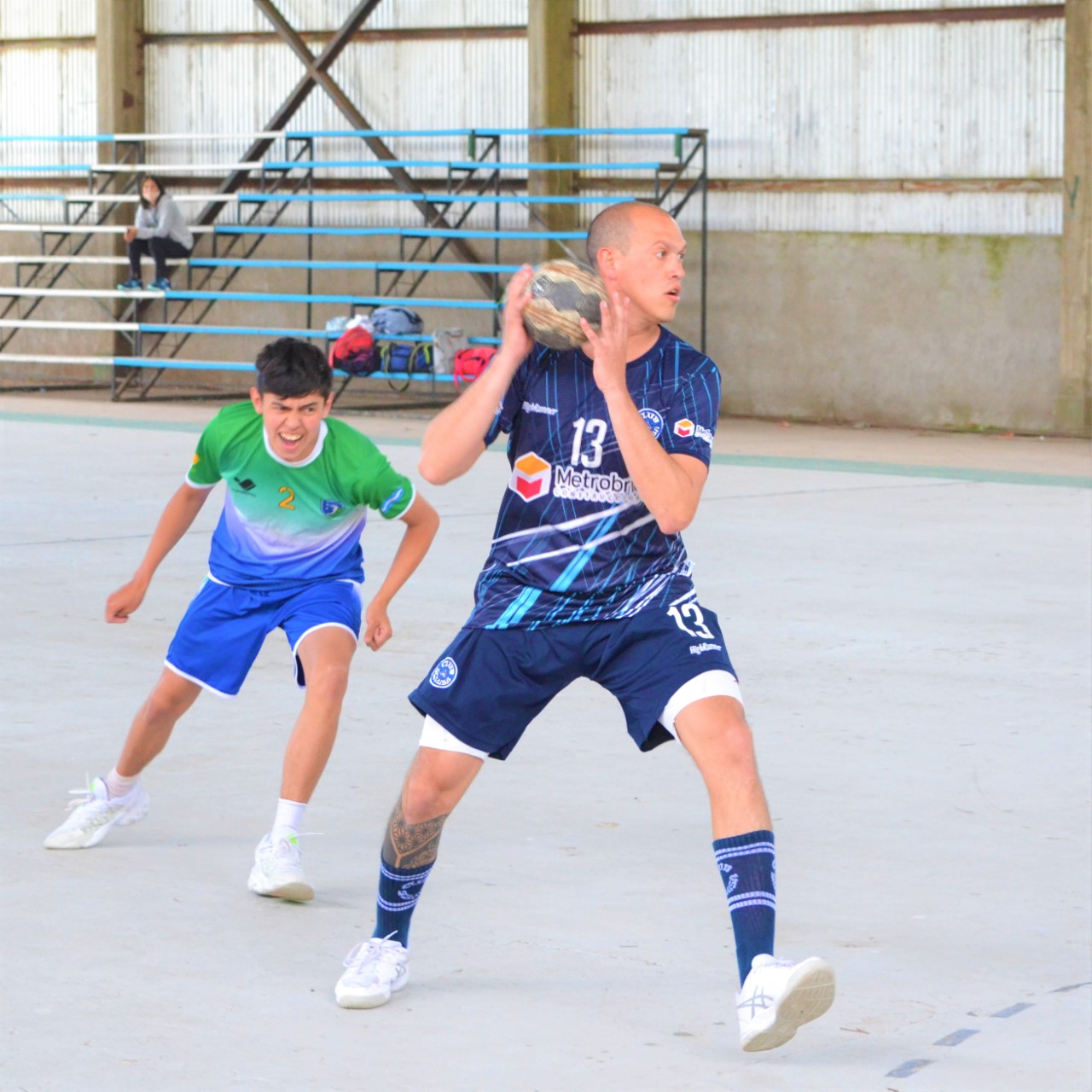 Handball: Regatas y Automóvil no supieron sacarse ventajas en caballeros