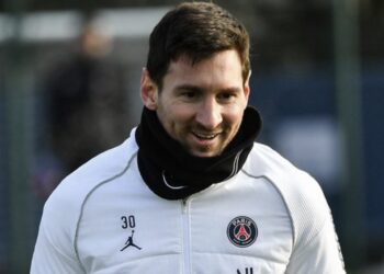 Messi regresa hoy a la titularidad ante Niza por la Copa de Francia