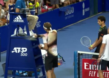 Violento escándalo de Alexander Zverev: agredió al árbitro con su raqueta en un ataque de ira y lo expulsaron del torneo