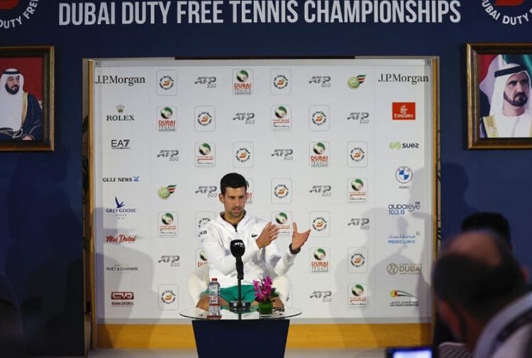 Djokovic juega por primera vez en el año en el ATP de Dubái, donde no le exigen vacunas