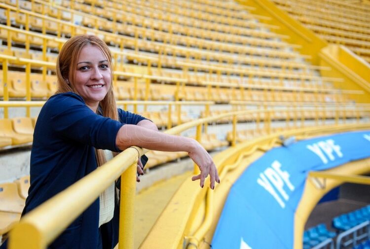 Adriana Bravo: «Con el tiempo, una mujer ocupará la presidencia de la AFA»