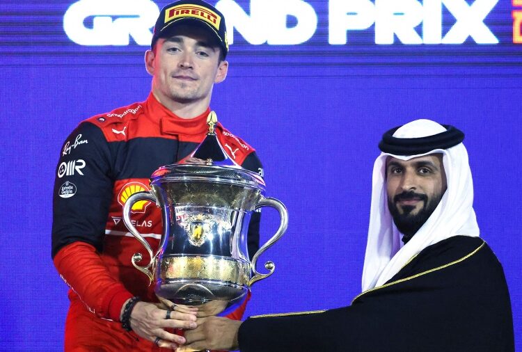 Ferrari está de vuelta: Leclerc cortó con 29 meses sin victorias del equipo italiano