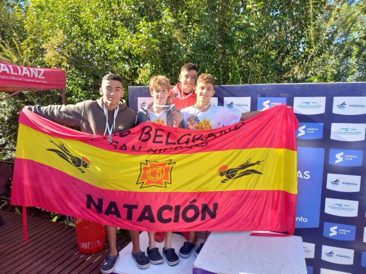 NADADORES DEL CLUB BELGRANO PARTICIPARON EN LA COPA OTOÑO SIERRAS CLUB DE SAN LUIS