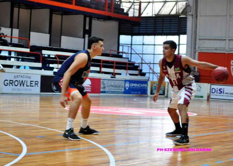 Regatas A le gano a Sacachispa