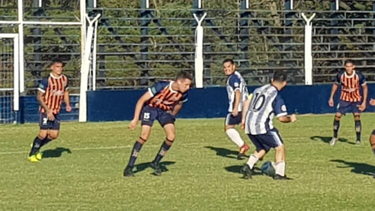 Regatas se metió en la final en un partido increíble
