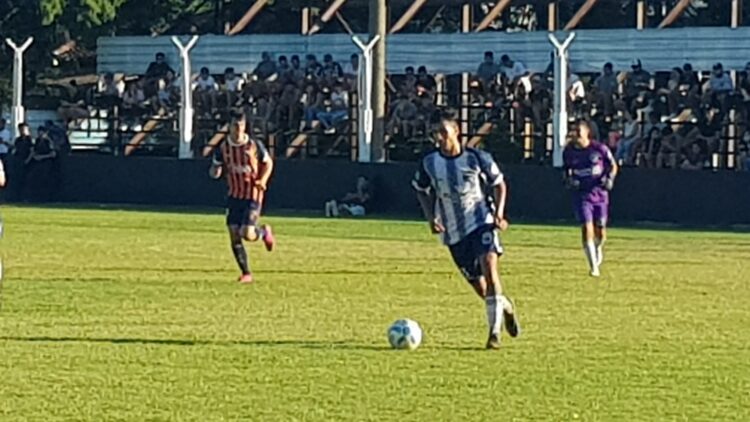 Regatas se metió en la final en un partido increíble