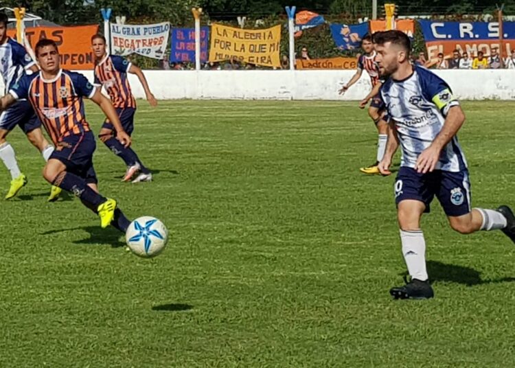 Regatas consiguió la ventaja para ir a la revancha en el Barrio