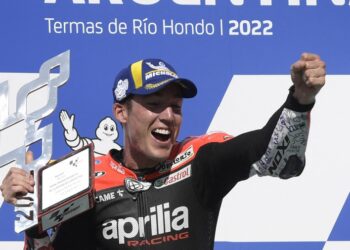 Aleix Espargaró ganó en Termas de Río Hondo su primera carrera en el Mundial de Moto GP