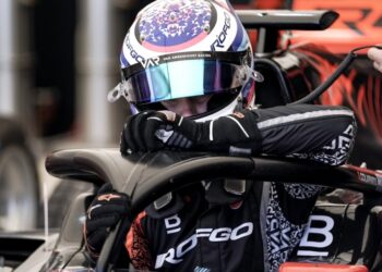 Franco Colapinto completa con retraso la segunda carrera en Imola