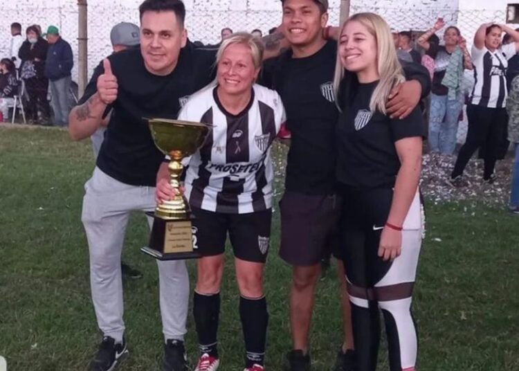 La Emilia es campeón en los penales