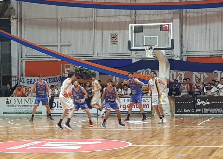 Gimnasia le gano a Regatas y lo dejo sin invicto en su casa