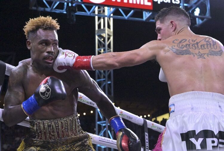 Brian Castaño resignó su cinturón superwelter ante el nuevo campeón Jermell Charlo