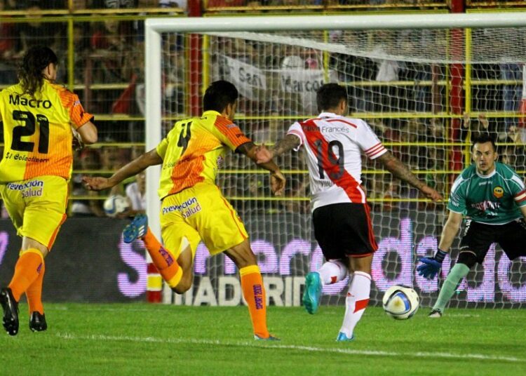 CRUCERO DEL NORTE LLEGA AL ESTADIO EL VIERNES PARA ENFRENTAR A DEFENSORES