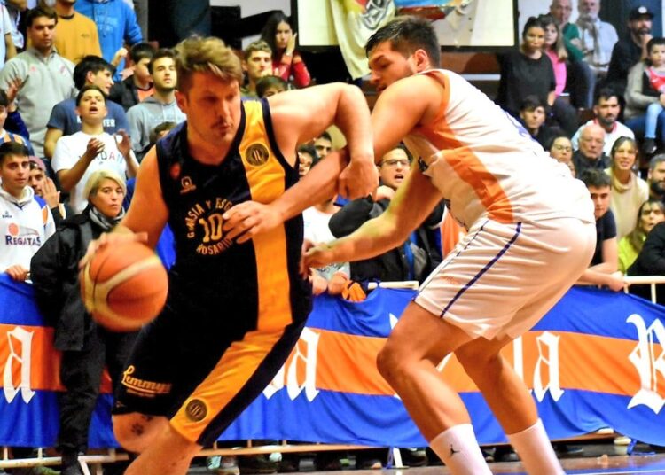 Regatas cayo ante Gimnasia en Rosario