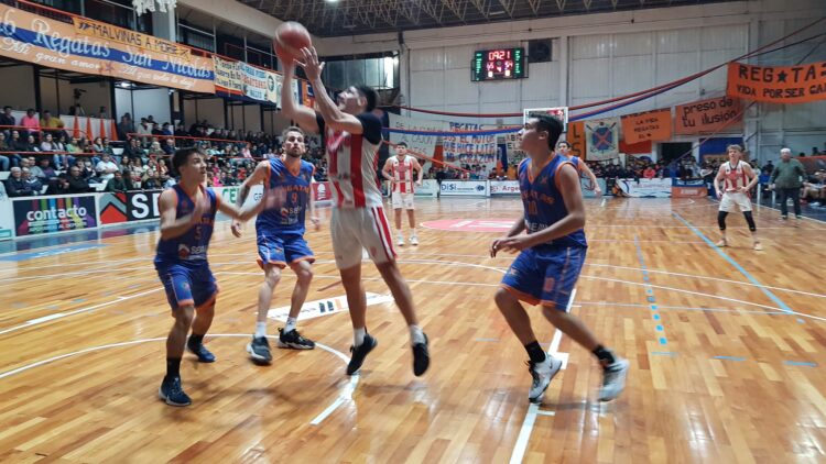 Regatas le gano a Suardi y este sábado buscara la clasificación