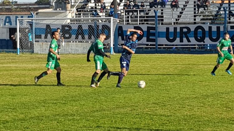Paraná le gano a Los Andes y se subió en lo mas alto de la Tabla