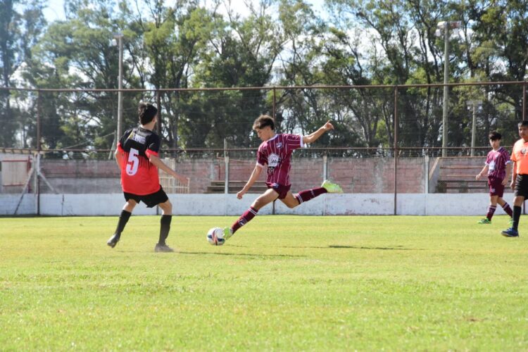 Isaías Sebastián Sígale, un Granate que va pidiendo pista