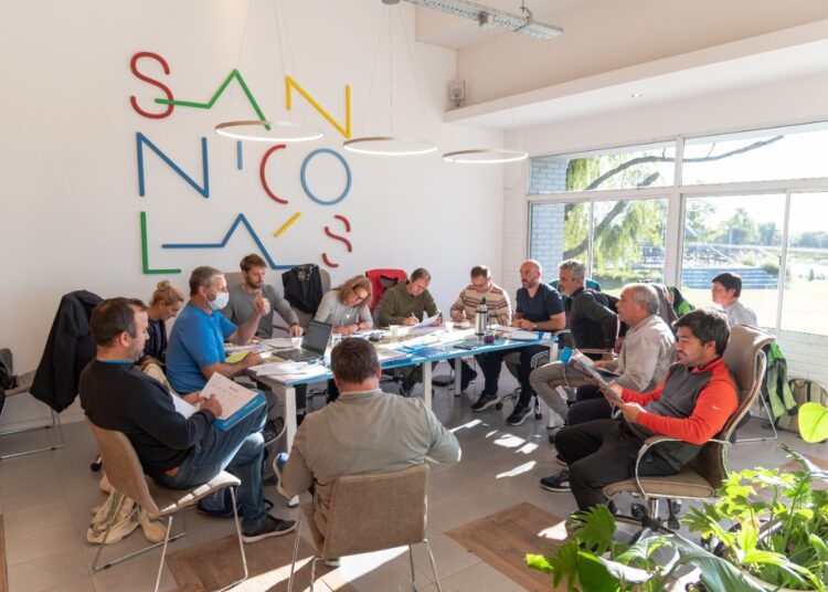 SAN NICOLÁS RECIBIÓ A LAS CIUDADES DE TODA LA REGIÓN PARA EL SORTEO DE LOS JUEGOS BONAERENSES 2022