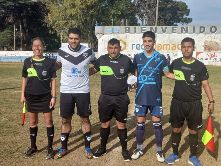 Paraná goleó y recuperó la punta