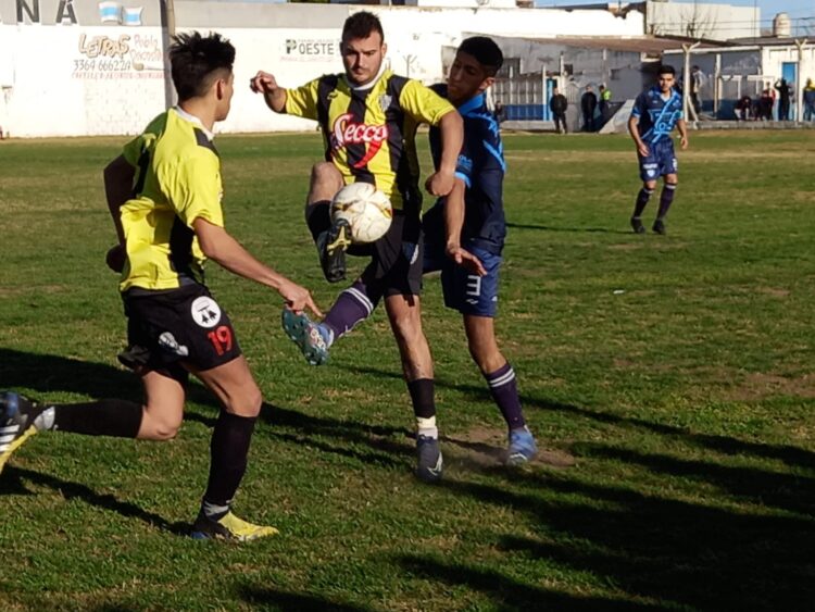 Paraná erró menos en los penales y avanzó a semifinales