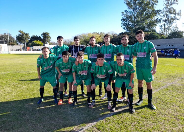 Los Andes empato con Regatas y se metió en las semifinales