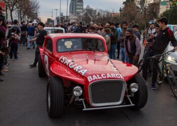 Una caravana de autos históricos para celebrar los 85 años del Turismo Carretera