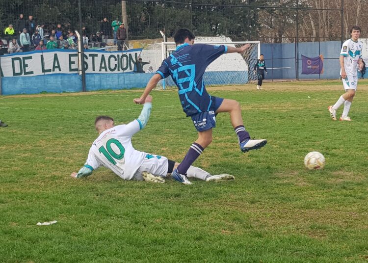 En un partido caliente empataron Paraná y Argentino