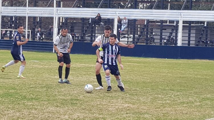 La Emilia con la cabeza de Merello le cambio el final al partido