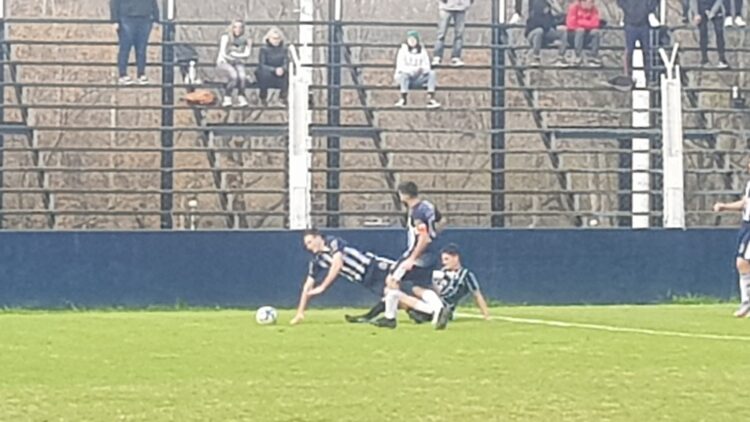 Argentino con gol de Perez se metió en la Liguilla