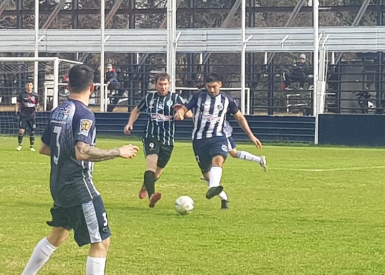 Argentino con gol de Perez se metió en la Liguilla