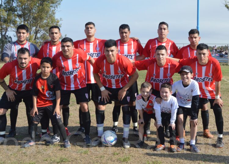 Futbol San Nicolás gano en Ramallo y se metió en la Liguilla