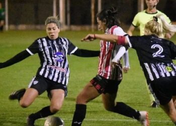 LA EMILIA DEBUTÓ EN LA COPA FEDERAL FEMENINA.