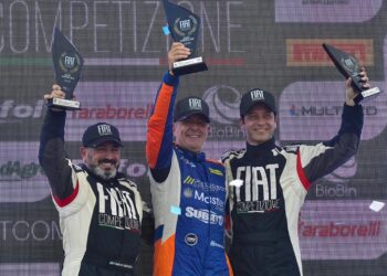 En San Nicolas «Tito» Bessone desafía al tiempo y cosecha una marca record en las pistas argentinas