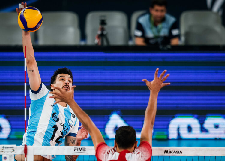 La selección argentina sufrió demasiado ante Egipto, pero ganó y avanzó a octavos de final del Mundial de vóley