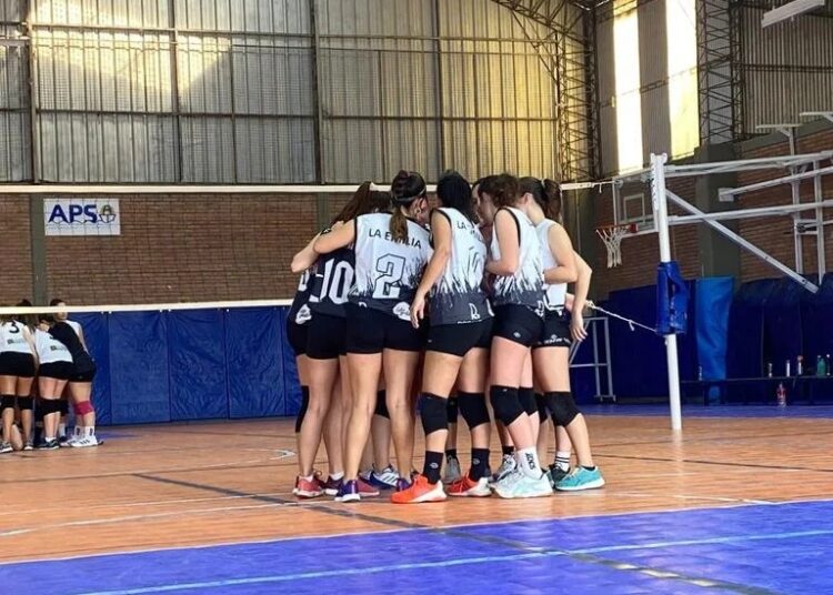 Se disputo una nueva fecha del Voley Nicoleño