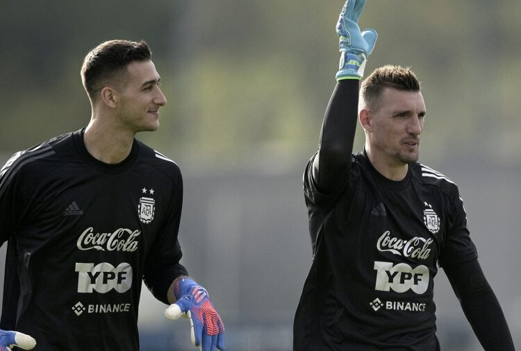 Armani, el único del fútbol local en condiciones de ir a Qatar