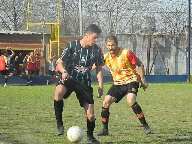 Argentino y Belgrano en un empate apenas discreto
