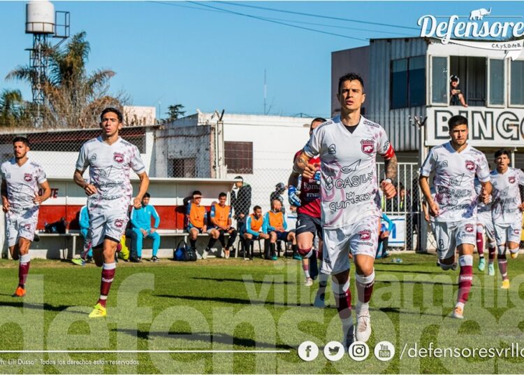 Defensores visita a Gimnasia de Concepción del Uruguay